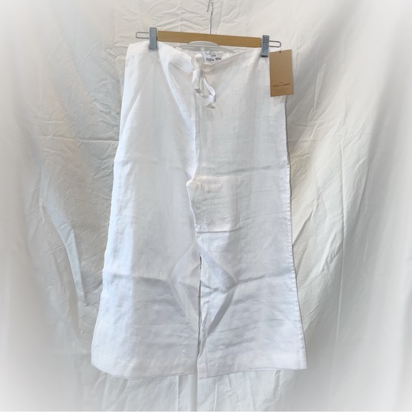 The Sleep Shirt Other - 🇨🇦THE SLEEP SHIRT white linen capris size S